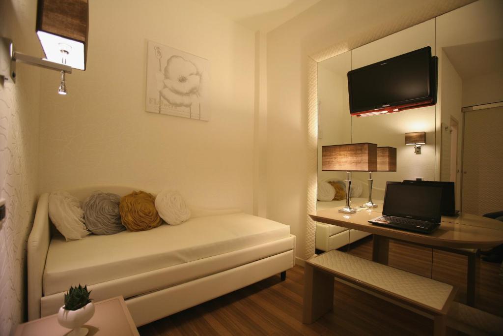Hotel Alexander 4*