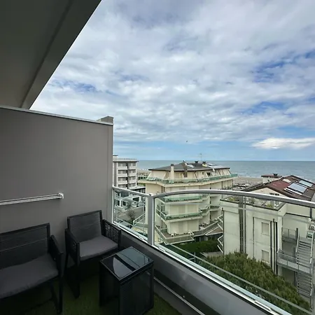 Hotel Alexander Milano Marittima Exterior photo