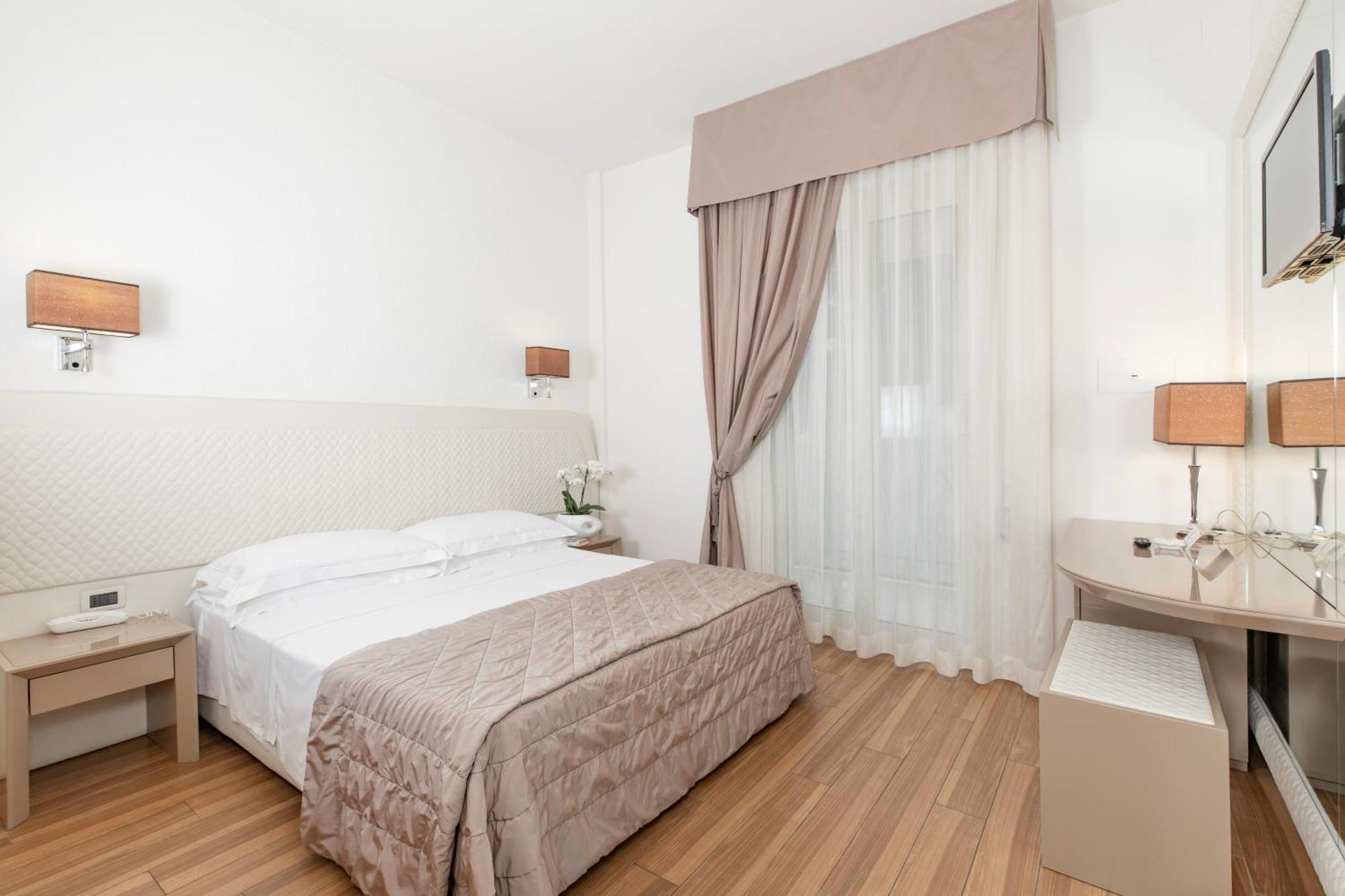 Hotel Alexander